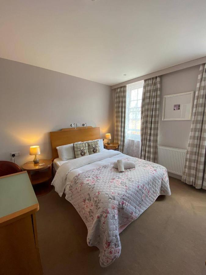 Hotel The Antelope At Upavon Exterior foto